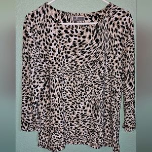 Animal print, 3/4 sleeve top